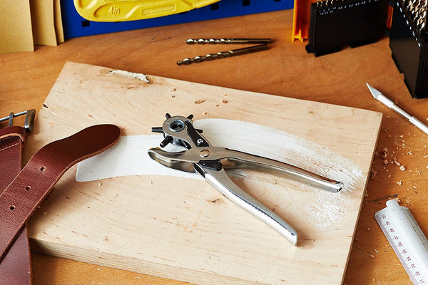 amazon basics Leather Hole Punch Set, Rotary Puncher, Multi Hole Sizes Maker tool, Pack of 1