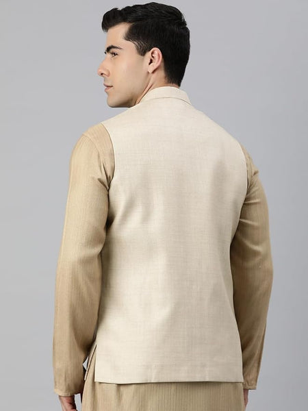 Men's Art Silk Solid Sleeveless Jacket
